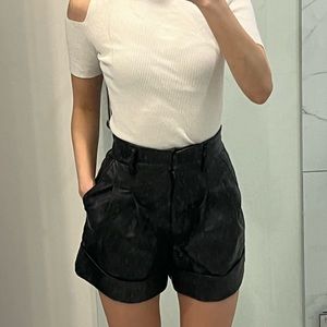 Preowned Aritzia Wilfred Vegan Leather High Waist Shorts Black 00